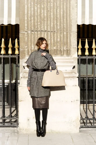 Look 8